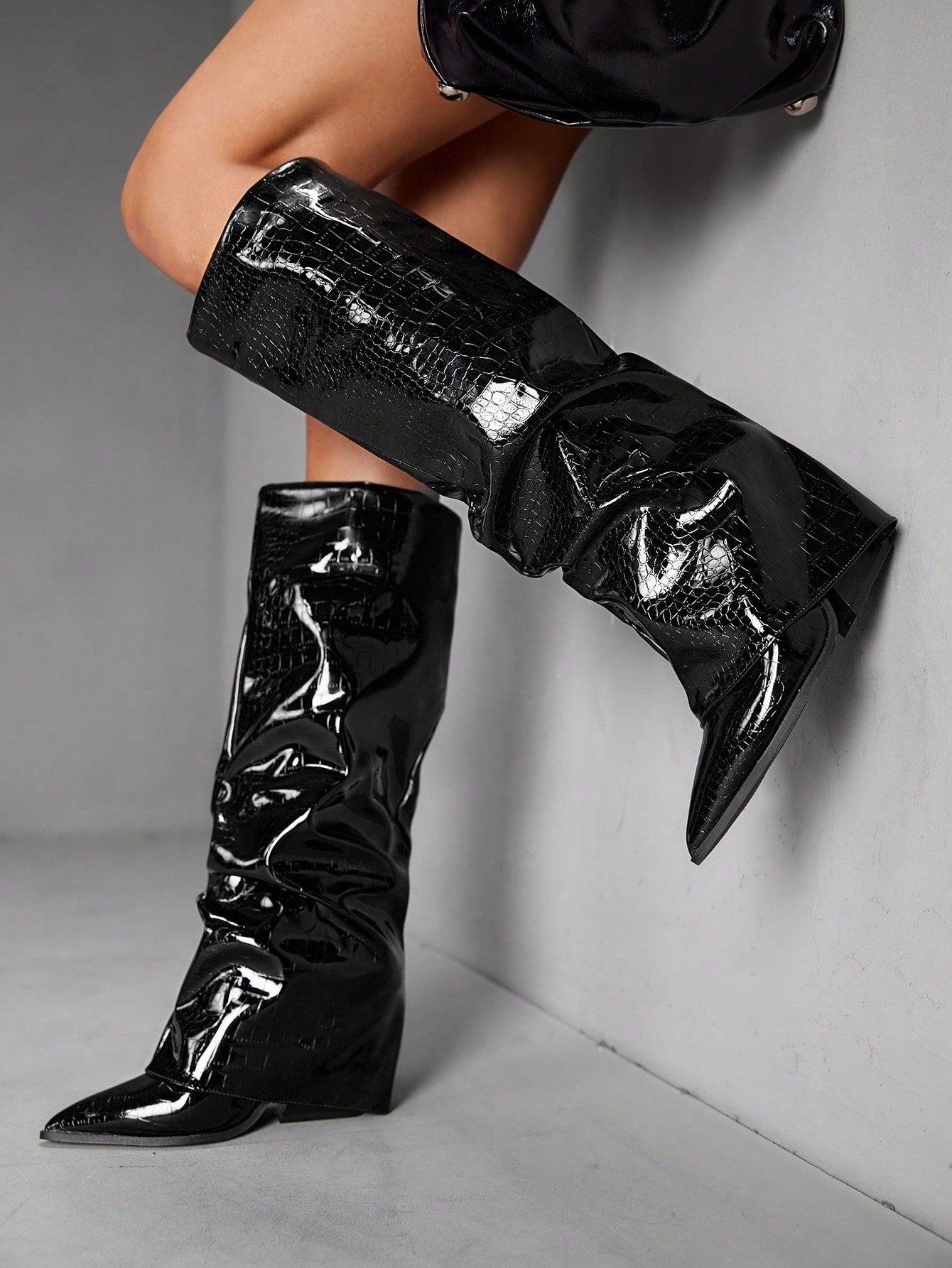 Leather High heel Boots Black Crocodile