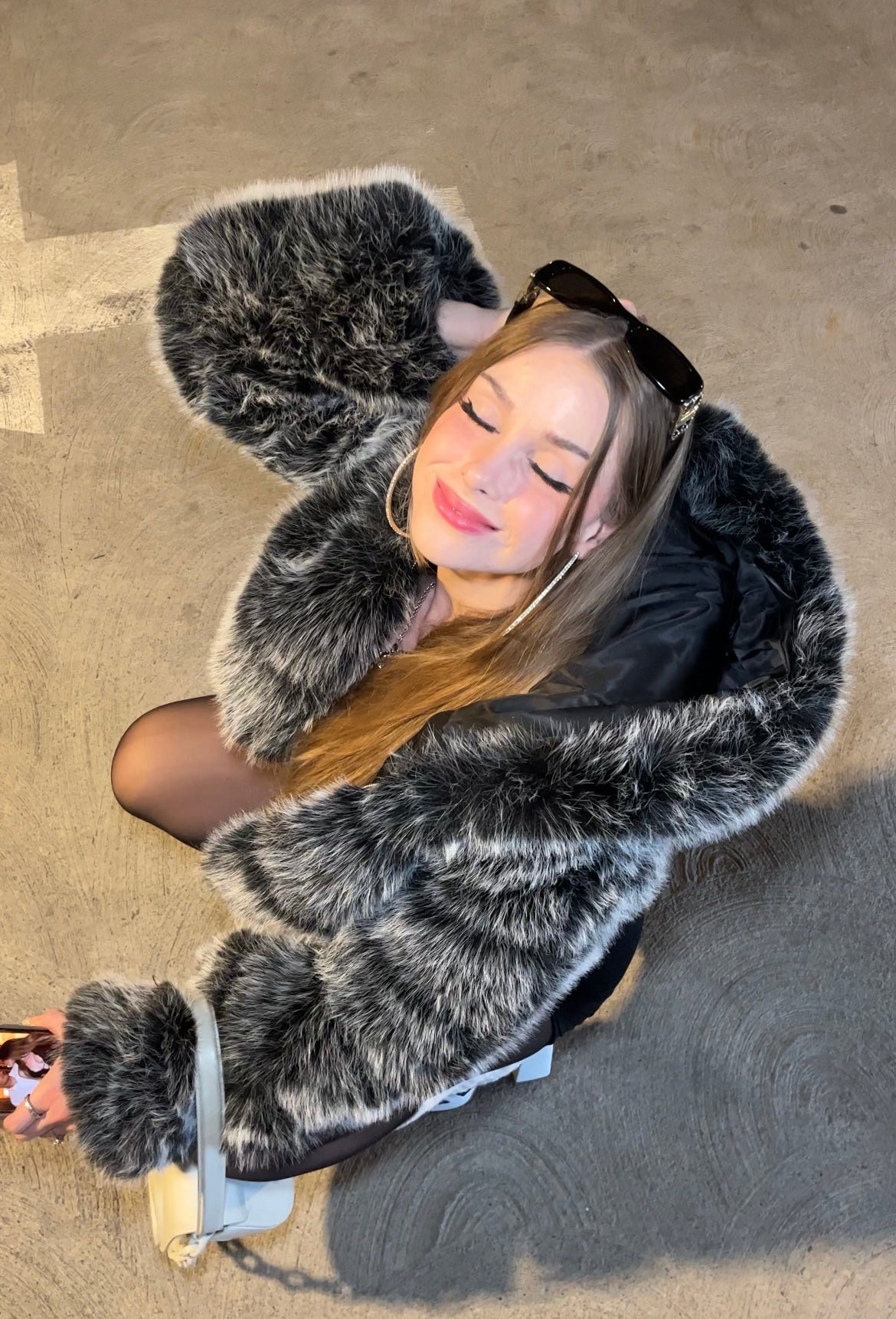 Cropped Fur ZIip Up Grey White