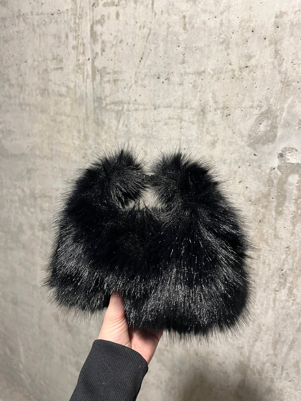 TOXIIC Doll Fur Mini Bag Black