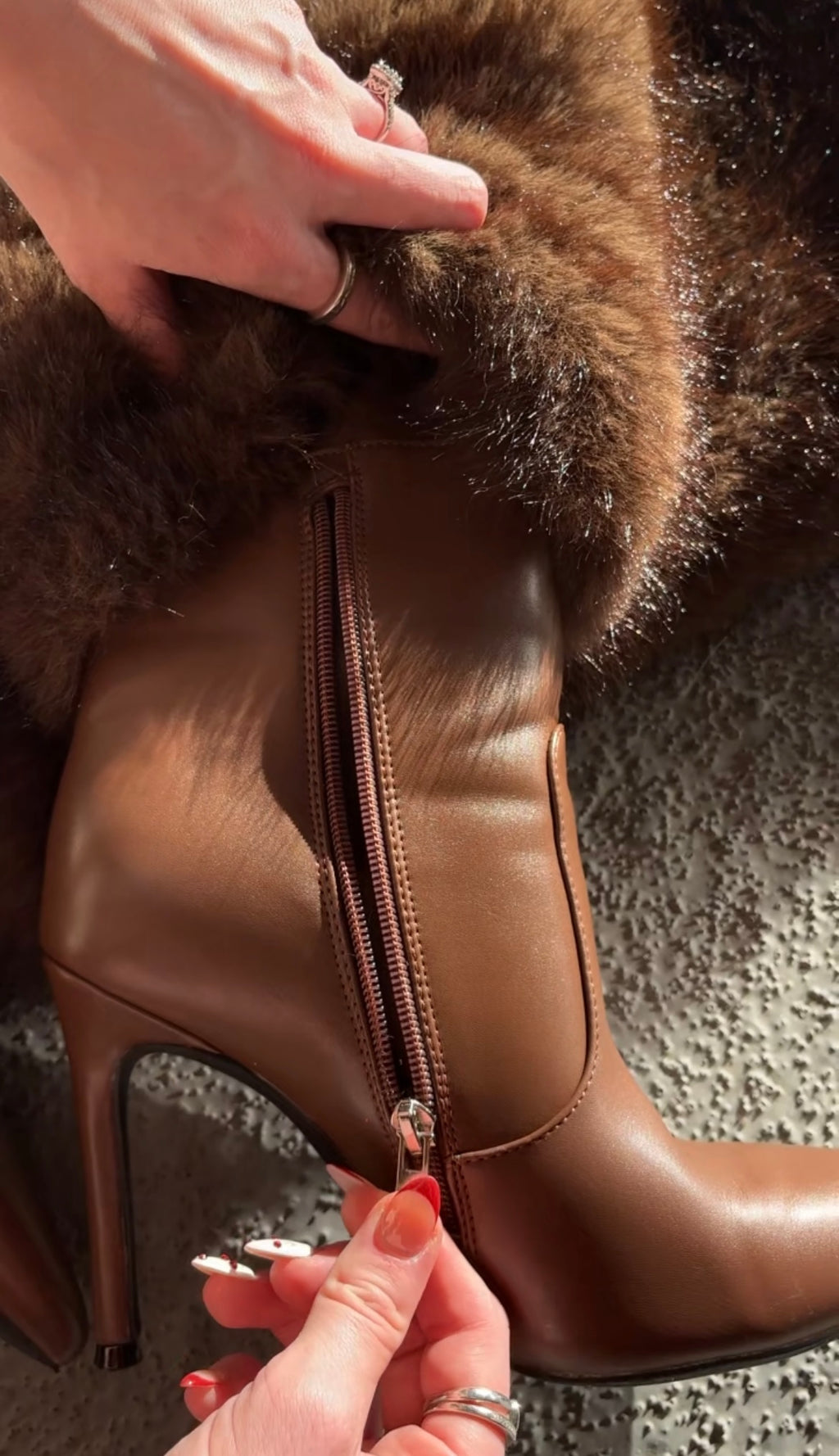 TOXIIC Heartless Fur Boots Brown