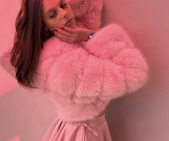 Cropped Fur Zip Up Pink