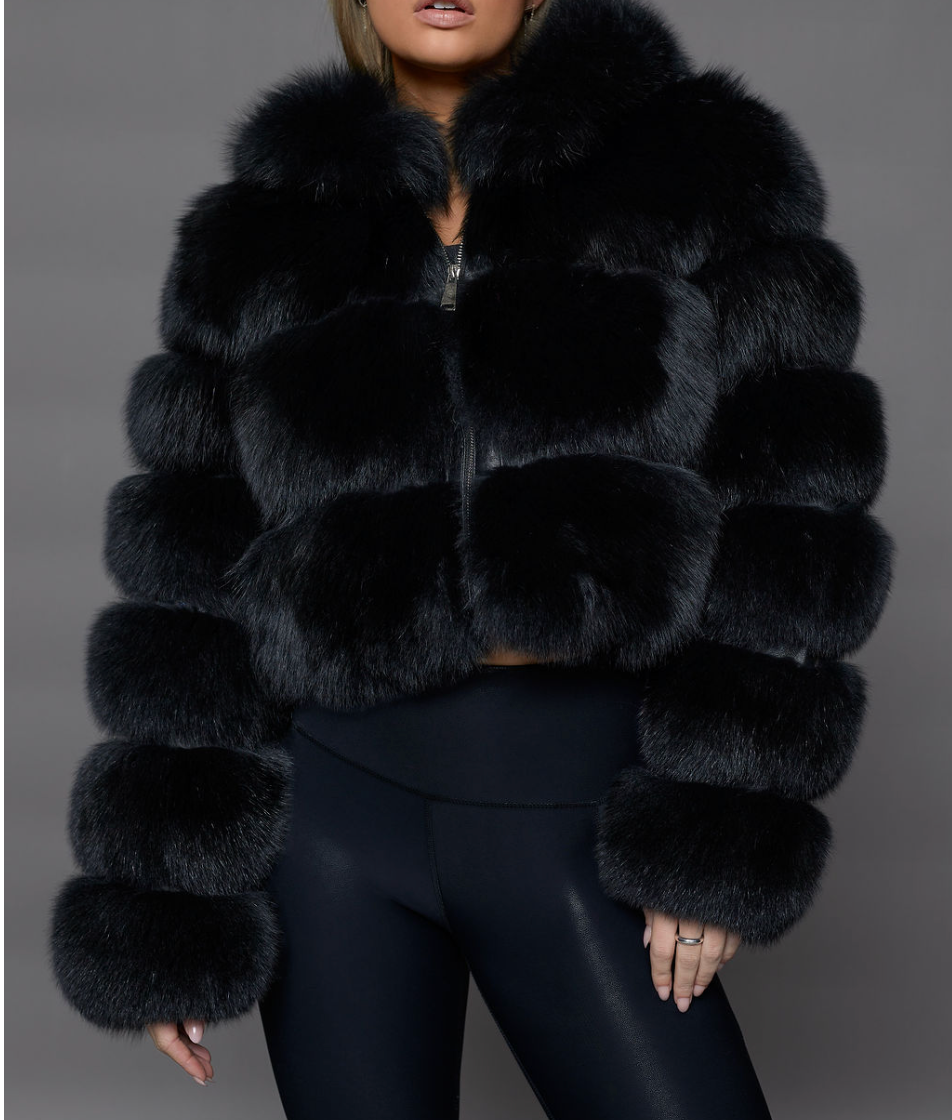 Cropped Fur Zip Up Black